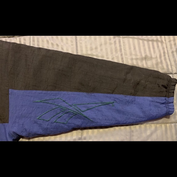 Men’s Reebok Jacket - Picture 3 of 5